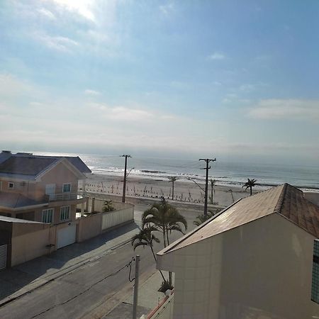 Lindo Apartamento Com Vista Para O Mar Matinhos Ngoại thất bức ảnh